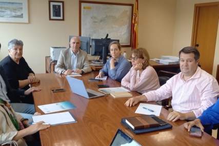 CUAS Mancha Occidental II presenta el 16 Congreso Nacional de Regantes al presidente de la Confederación Hidrográfica del Guadiana